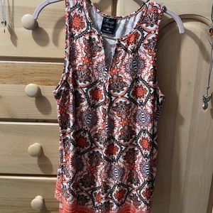 Knapp Studio multicolor sleeveless floral blouse. Size XL.